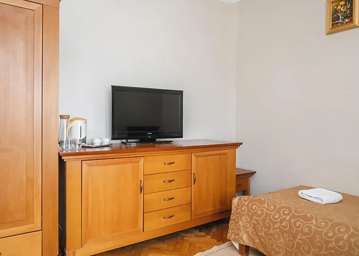 Jasny Palac Alojamento de Acomodação e Pequeno-almoço 3*