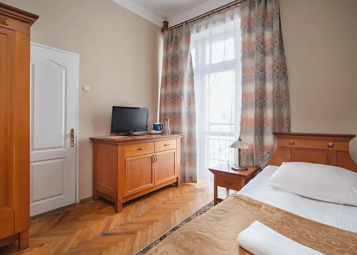 ベッド・アンド・ブレックファスト Jasny Palac 3*